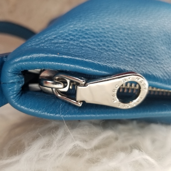 Marc by Marc Jacobs Crossbody Purse - Picture 11 of 11